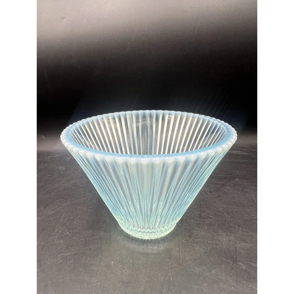 Vintage Fenton Ice Blue Opalescent Ribbed Flared Glass Bowl 7.75” USA
